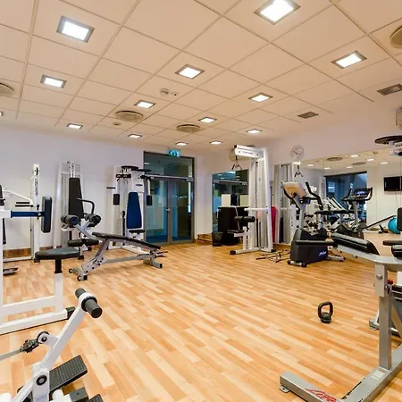 Flat At The Danube With Wellness Pansiyon Budapeşte