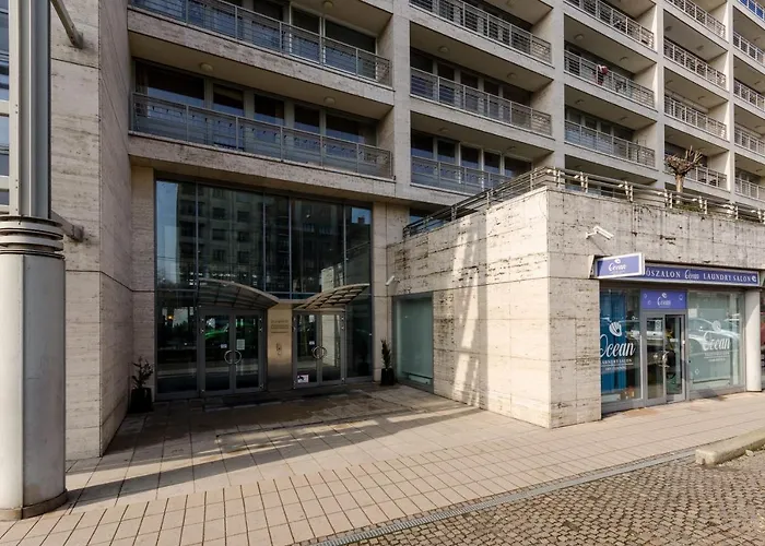 Flat At The Danube With Wellness